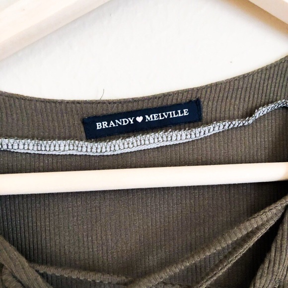 Brandy Melville Olive Green Josephine Top - Picture 3 of 3